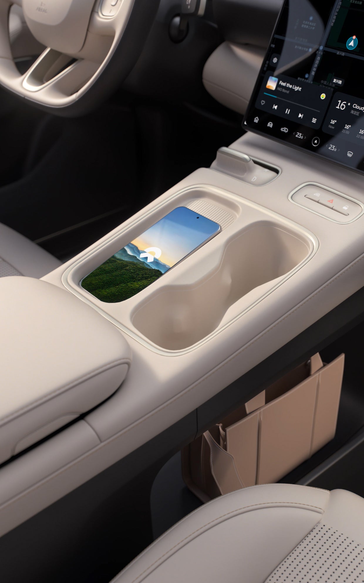 Wireless Charging The little conveniences matter when lived with everyday. Placed next to the driver, the 40W wireless charging pad will charge mobile devices during the journey.