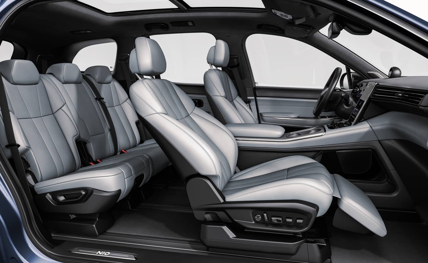 Flexible space, the world’s first-NIO ES8 - Beyond Expectations