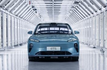 First NIO ET5 Tooling Trial Builds Roll Off Line at NeoPark