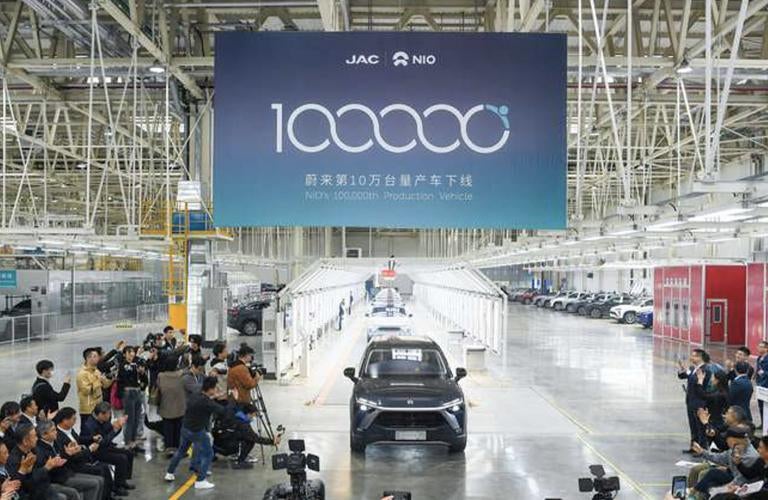 NIO feiert wichtigen Meilenstein: Produktion des 100.000sten Premium-Elektrofahrzeugs